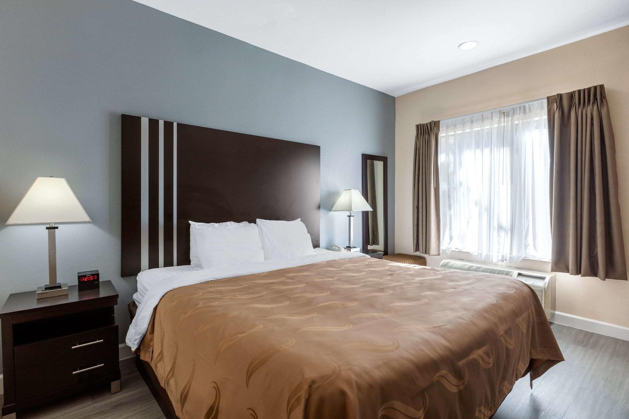 Quality Inn & Suites Huntington Beach Eksteriør billede