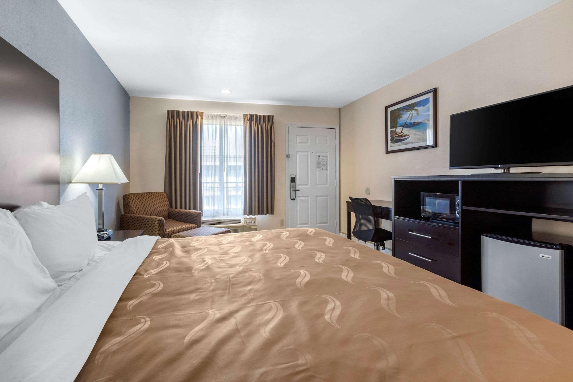 Quality Inn & Suites Huntington Beach Eksteriør billede