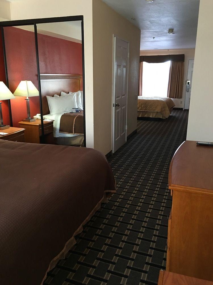 Quality Inn & Suites Huntington Beach Eksteriør billede