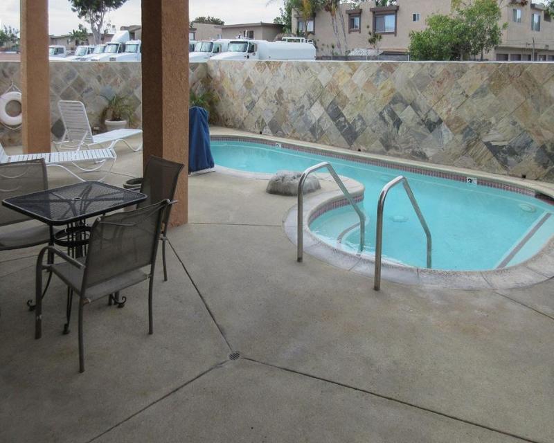 Quality Inn & Suites Huntington Beach Eksteriør billede