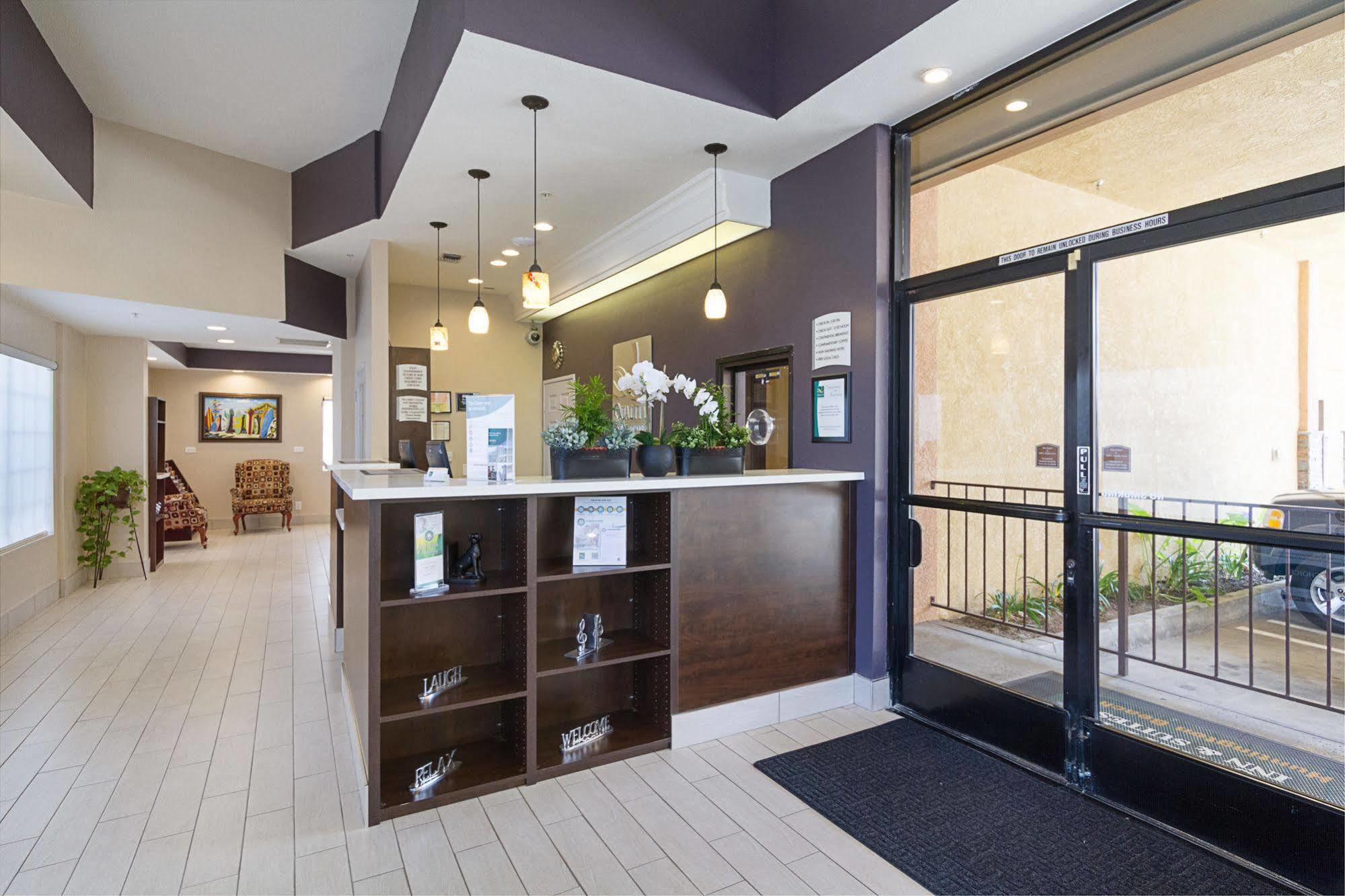 Quality Inn & Suites Huntington Beach Eksteriør billede