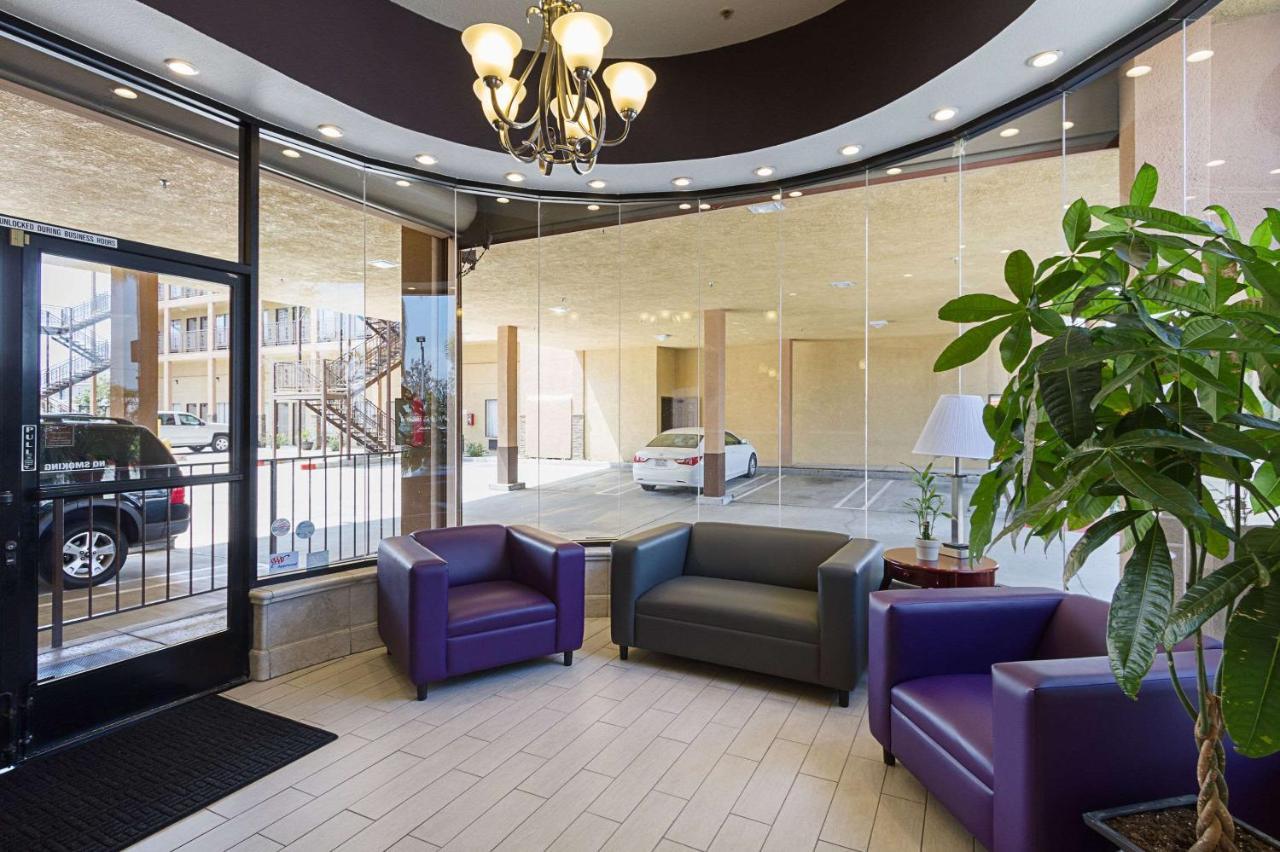 Quality Inn & Suites Huntington Beach Eksteriør billede