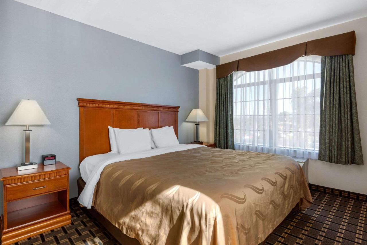 Quality Inn & Suites Huntington Beach Eksteriør billede