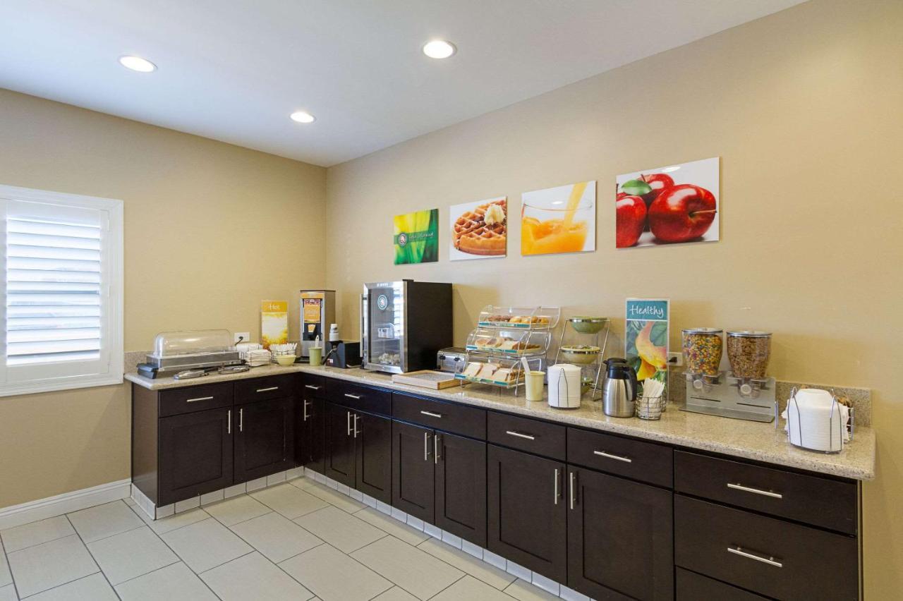 Quality Inn & Suites Huntington Beach Eksteriør billede